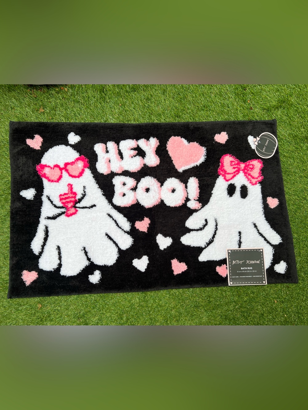Betsey Johnson Halloween Hey Boo Pink Bow Ghost Bath Rug